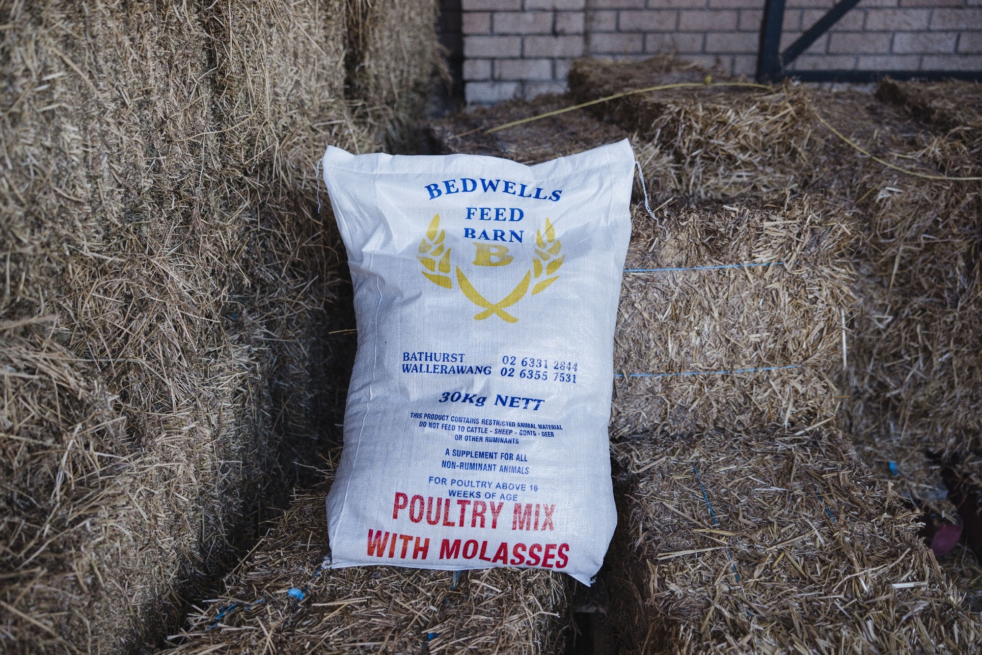 BEDWELLS POULTRY MIX & MOLASSES 30KG