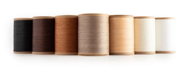 HAIRY PONY FLAT WAXED HORSE PLAITING THREAD [SZ:SMALL CL:CREAM]