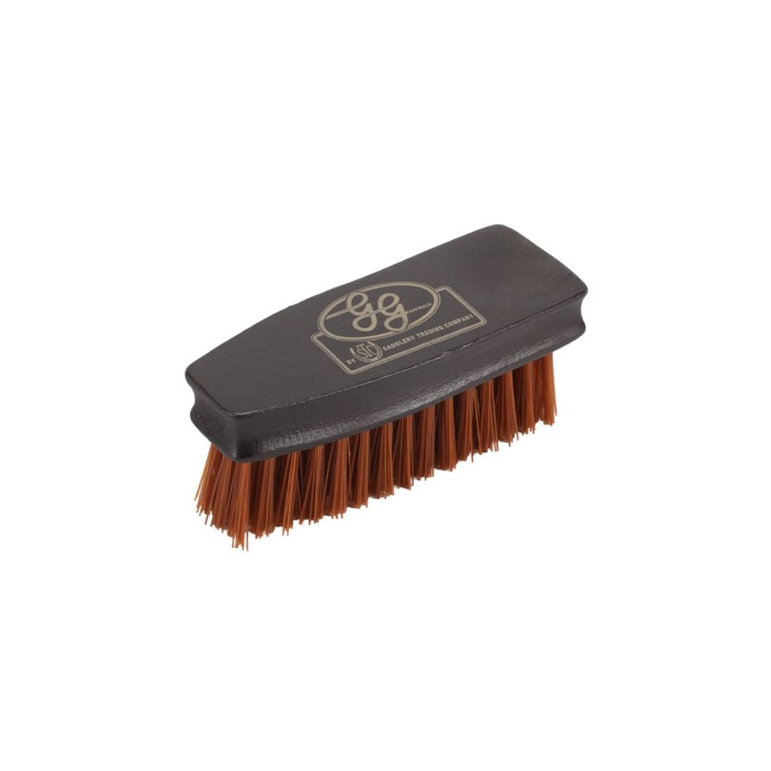 HOOF CLEANING BRUSH